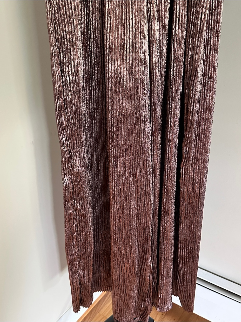 *OLIVER BONAS* Pleated Metallic Plisse Wide Leg Trouser Pants Size 4 - Picture 4 of 8